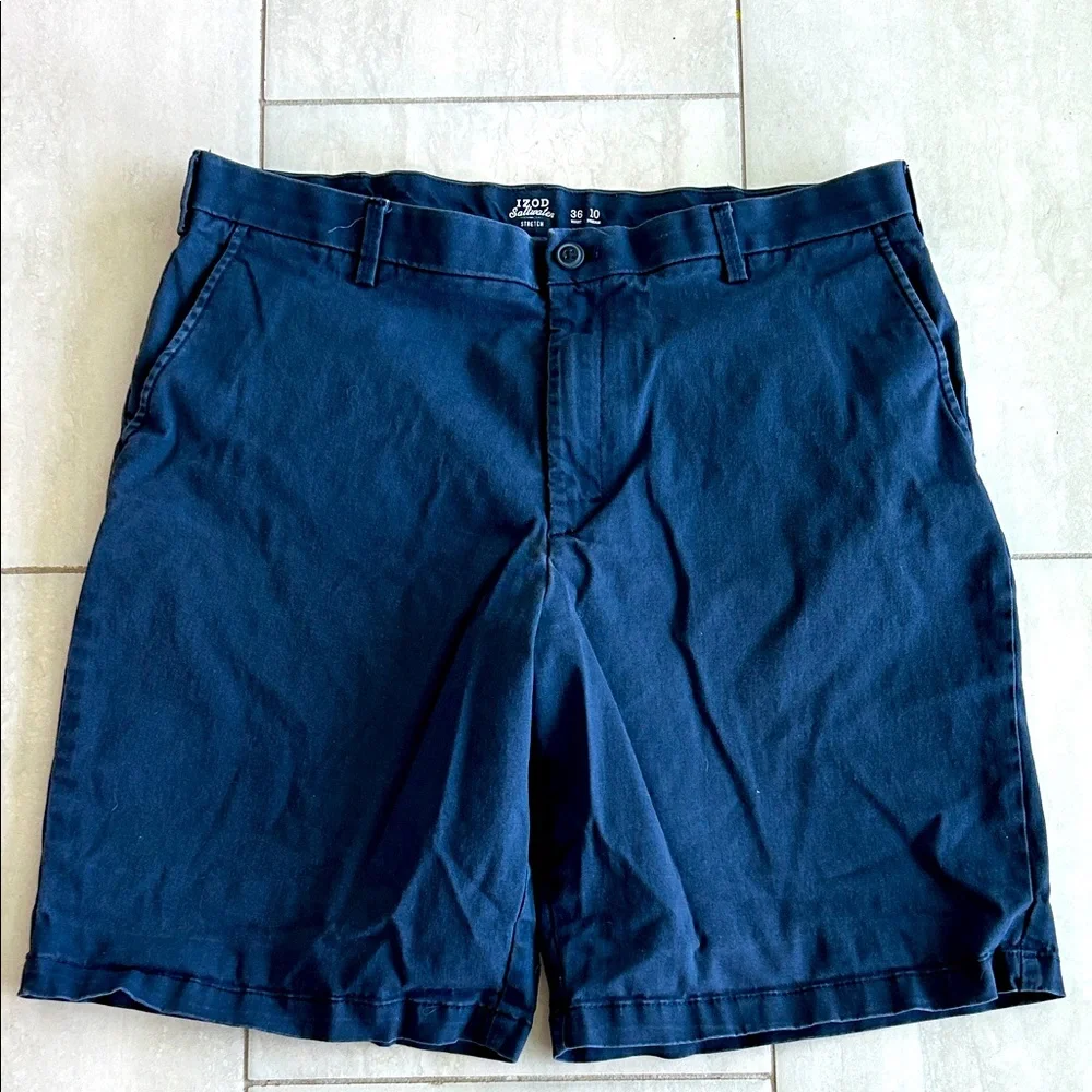 IZOD Saltwater Stretch Navy Blue Chino Casual Size 36 Shorts - Picture 1 of 6